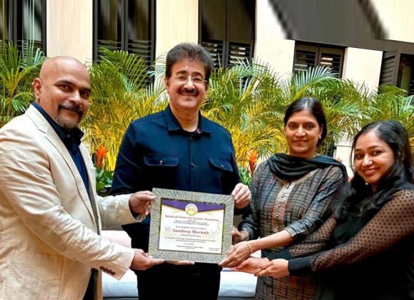 Sandeep Marwah Honored with Cultural Icon Award in London thumbnail_img_0829