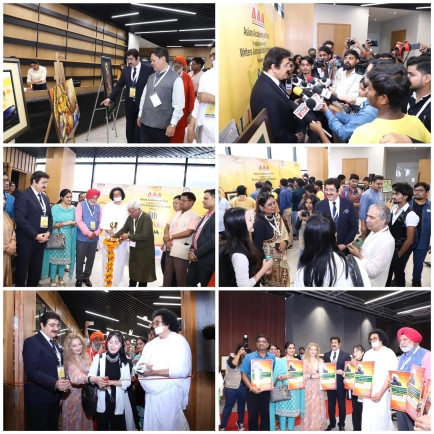 Inauguration of Painting Exhibition at 8th Global Literary Festival Noida img_0946