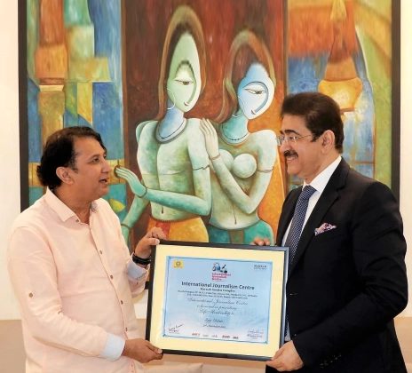 Ajay Chitins Will Make Documentary on Sandeep Marwah img_7441