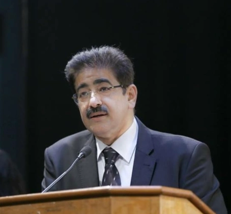 Sandeep Marwah Addressed Students of AAFT School of PR Events and Advertising thumbnail_img_0075
