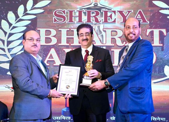 Sandeep Marwah Appreciated for Establishing First Film University of Republic of India 425478780_921209400005107_4806035253770102617_n