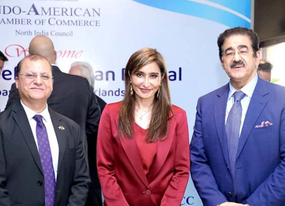 Dr. Sandeep Marwah Briefs American Ambassador About Marwah Studios’ Activities 428618440_10159144900446065_1759174155612086635_n
