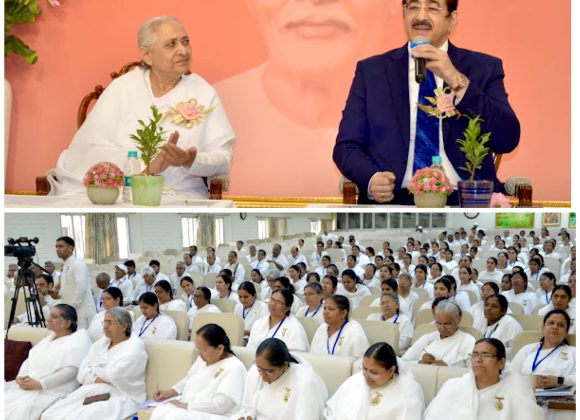 Sandeep Marwah Inaugurates National Art and Culture Convention at Brahma Kumaris 433454430_10159189464111065_1230680462517588320_n