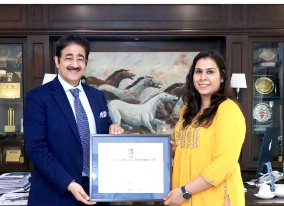 Renowned Brand Consultant Megha Narula Conducts Workshop at AAFT 434110014_10159191492171065_5626066868973492680_n