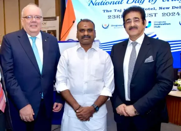 New Delhi Marks the 199th Independence Day of Uruguay with Grandeur 456965724_10236448973344048_1164279301028678459_n