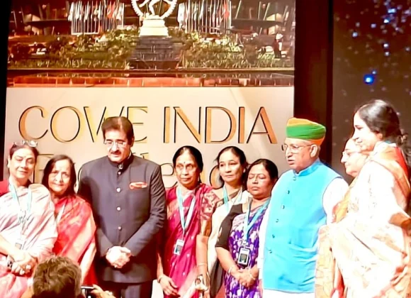 Sandeep Marwah Inaugurates Confederation of Women Entrepreneur Excellence Awards at Bharat Mandapam 458920408_18453153454061784_3376791141418899855_n
