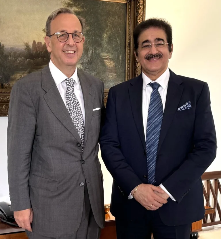 Strengthening Cultural Ties: Dr. Sandeep Marwah Meets Designated Italian Ambassador Antonio Bartoli thumbnail_img_9643