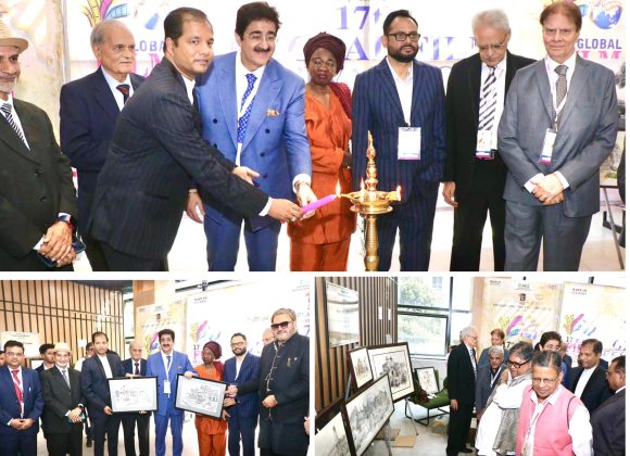 “Contours of Delhi” Painting Exhibition by Soumen Dutta Inaugurated at 17th Global Film Festival Noida 469164774_10159989691506065_6542327401310113737_n-1