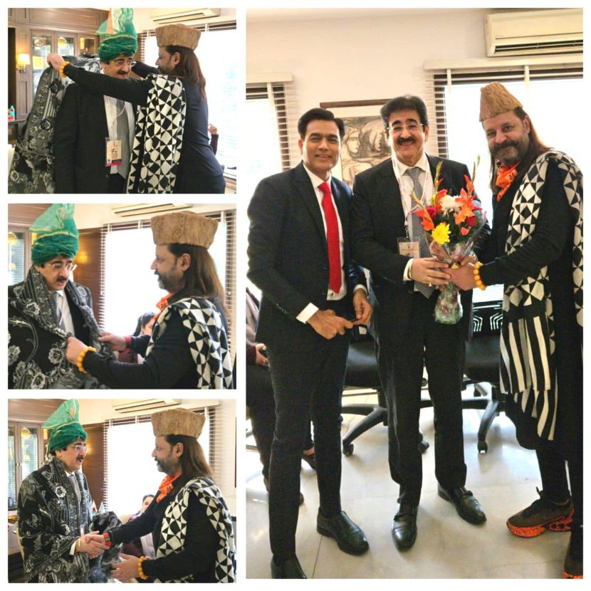 Dr. Sandeep Marwah Honored for Promoting Love, Peace, and Unity Through Art and Culture 470685239_10160003869366065_4766089294940804163_n