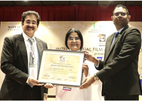 Award of Distinction Presented to Feature Film Maha Mahim DidiJi Murmu at 17th Global Film Festival thumbnail_img_1166