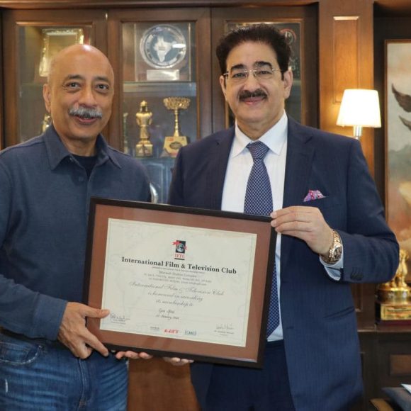 473756351_10160075681161065_6007662992622033207_n