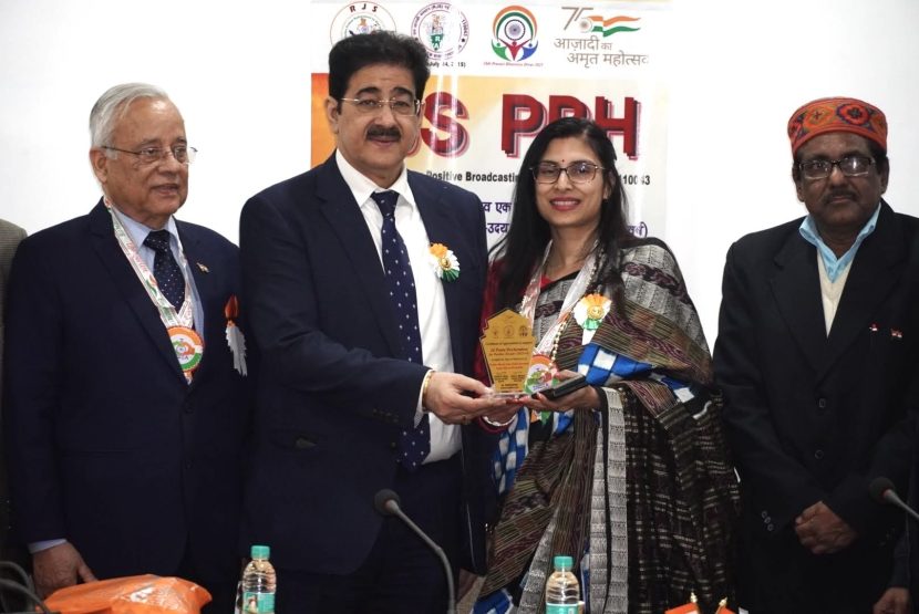 Indian Diaspora Honored at Prestigious Conference in New Delhi by Dr. Sandeep Marwah thumbnail_2146f2aa-a551-4ade-8fb3-c2c2245e08b2