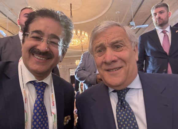 Sandeep Marwah Meets Deputy Prime Minister of Italy to Strengthen Indo-Italian Bilateral Ties 489855083_10239707812652994_8116714946183914198_n