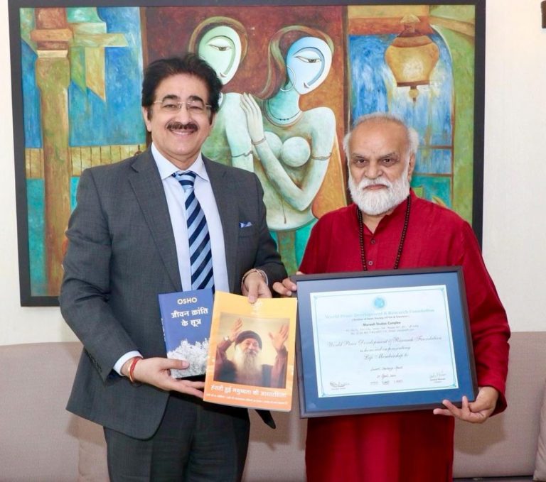 Swami Chaitanya Keerti Ji Honored with Life Membership of World Peace Foundation 490995118_10160331043366065_8295382456652416677_n