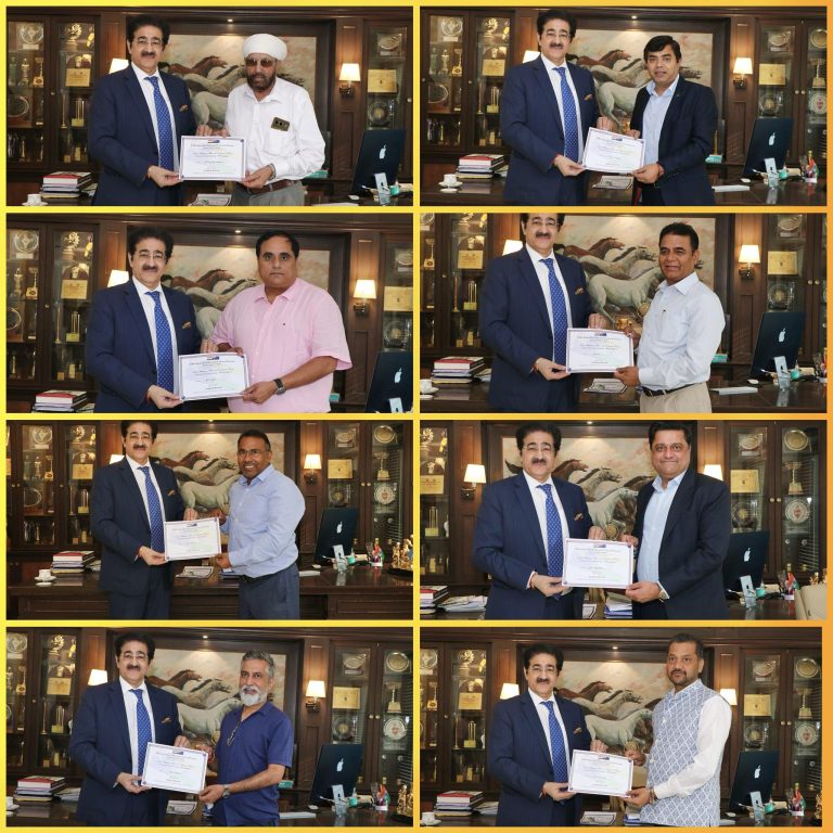 Sandeep Marwah Presents Membership of Indo-Australia Cultural Forum to Delegates from AMON Business Council, Australia 492470229_10160330987991065_4238766042772127938_n