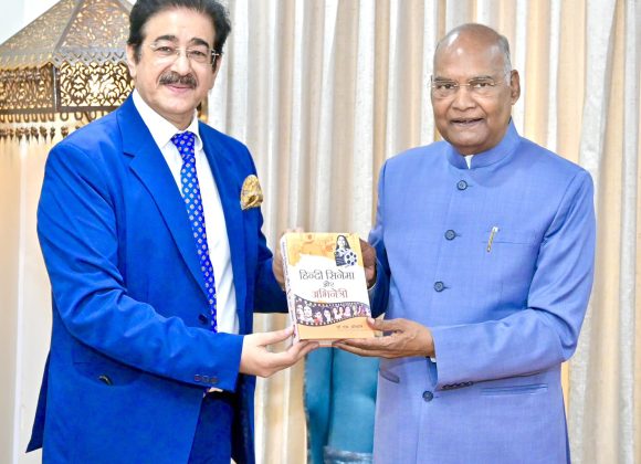 Dr. Sandeep Marwah Pays Respectful Visit to 14th President of India; Receives Blessings in the Form of a Book on Cinema Blessings in the Form of a Book on Cinema