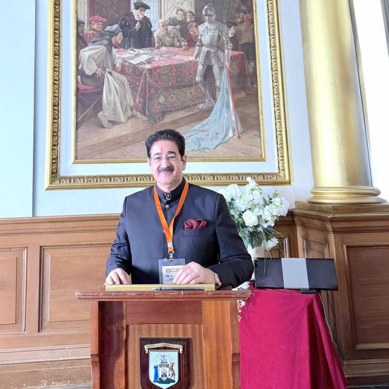 Dr. Sandeep Marwah Delivers Keynote at Scottish