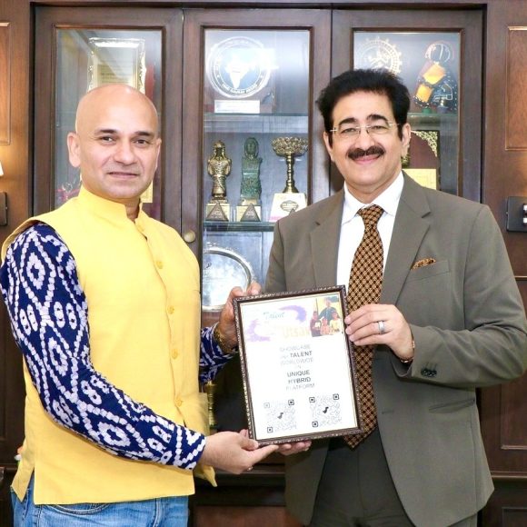 Sandeep Marwah Applauds AAFTian Amit