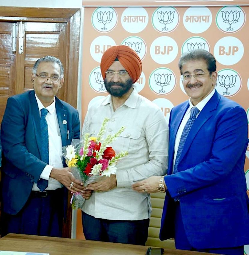 Leaders Unite for a Greener Tomorrow Leaders Unite for a Greener Tomorrow