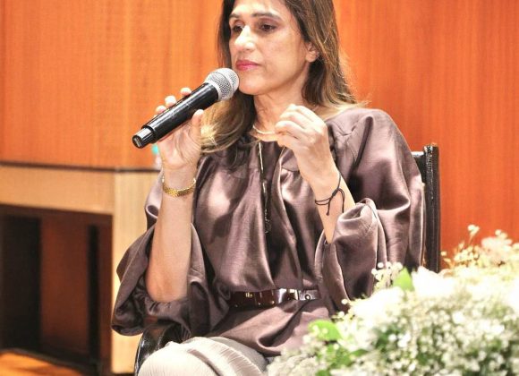 Renowned Fashion Designer Rina Dhaka Inspires AAFT’s New Batch of 2025 Renowned Fashion Designer Rina Dhaka Inspires AAFT’s New Batch of 2025