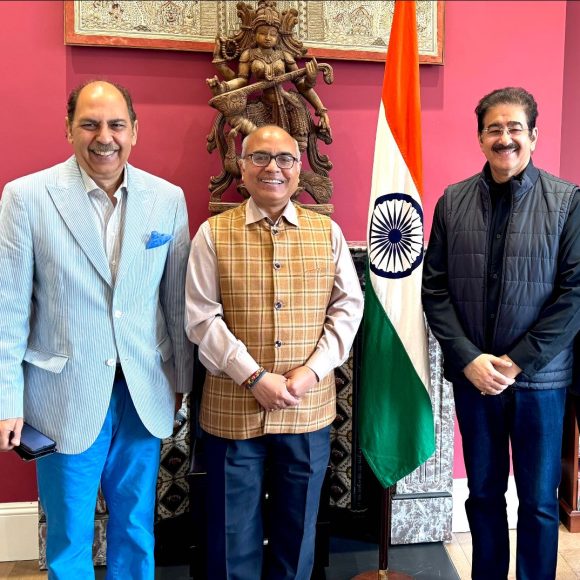 545675666_10242005610736510_2368932100854144442_n