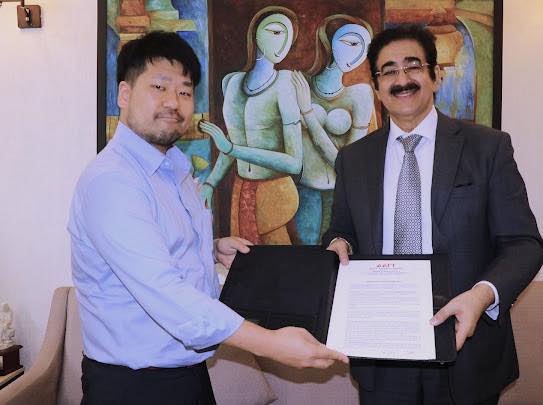 AAFT Signs MoU with SONY Japan to Strengthen Indo–Japan Film and Cultural Collaboration 549608774_10242151458422611_3949659951813993454_n