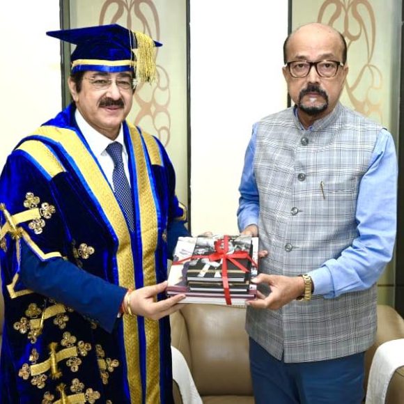 580760978_10242961816041045_5074382652187031324_n