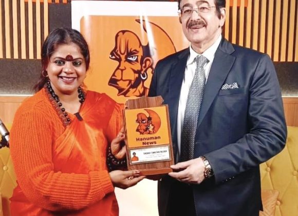Dr. Sandeep Marwah Honoured by Hanuman Sewa Trust for Global Promotion of Spiritual Values 615043320_10161397699331065_3780885657016329084_n