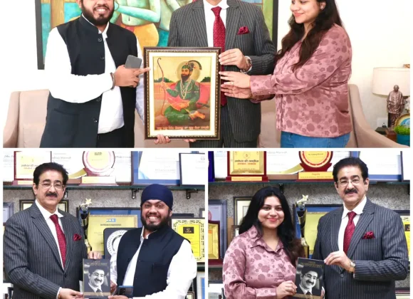 Dr. Sandeep Marwah Honoured with Portrait of Guru Gobind Singh Ji on the Auspicious Occasion of Budh Purnima 686059252_10161823202911065_4867173937566218250_n