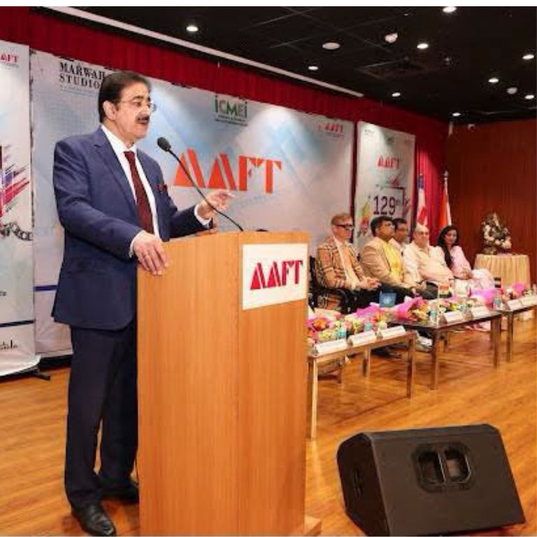 Dr. Sandeep Marwah Delivers Powerful Welcome Address to the 129th Batch of AAFT 9