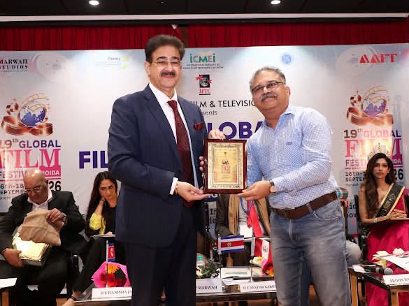 Actor Girish Jain Felicitated at 19th Global Film Festival Noida 2026 826275732_2824333577951657_6089883971371082828_n